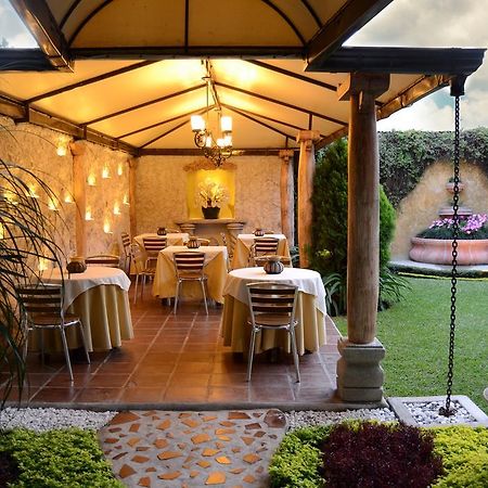 Hostal Villa Toscana グアテマラシティ エクステリア 写真