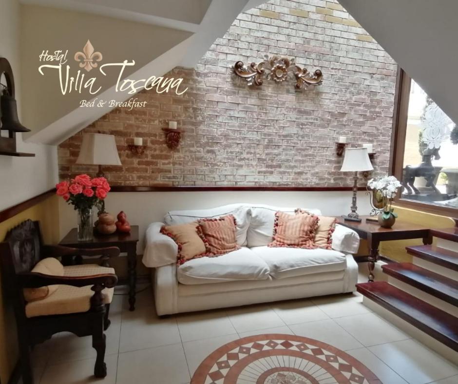 Hostal Villa Toscana グアテマラシティ エクステリア 写真