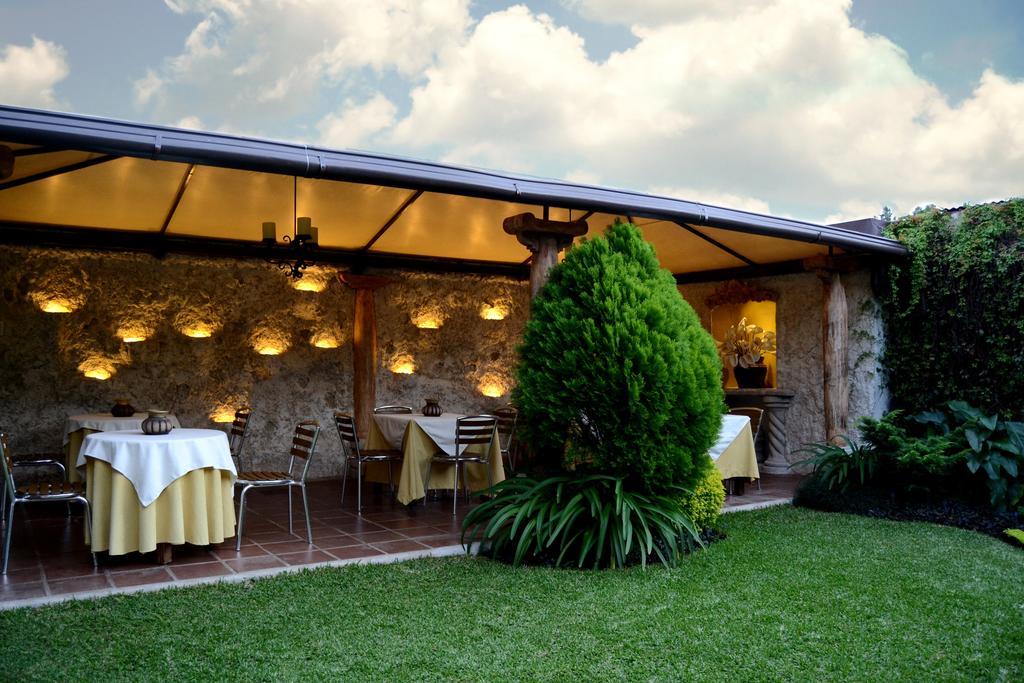Hostal Villa Toscana グアテマラシティ エクステリア 写真